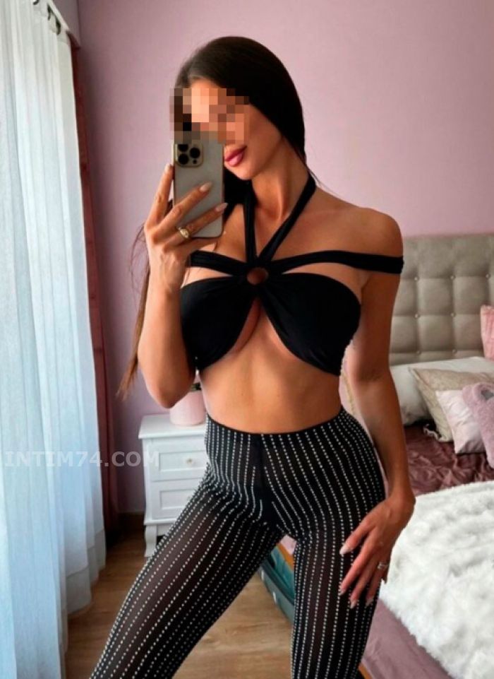   , , +7 (917) 015-6433